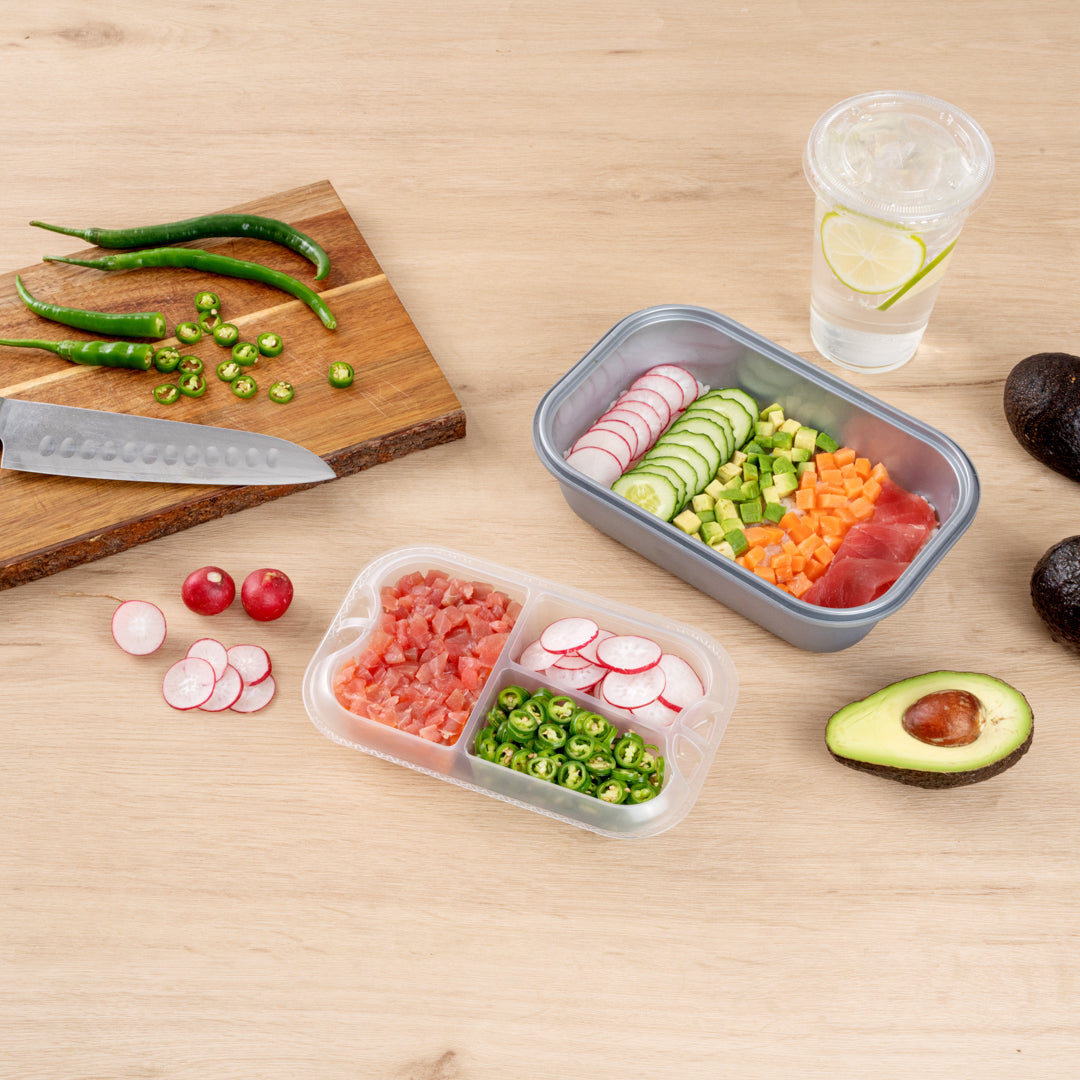 Futura 17 oz Clear Plastic 3-Compartment Insert Tray - Fits 46 oz Container, Microwavable - 100 count box