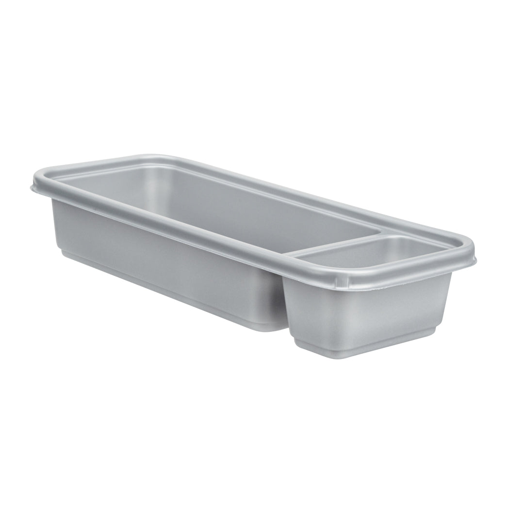Futura 20 oz Silver Plastic 2-Compartment Catering Container - with Clear Lid, Microwavable - 8 3/4" x 3 3/4" x 1 3/4" - 100 count box