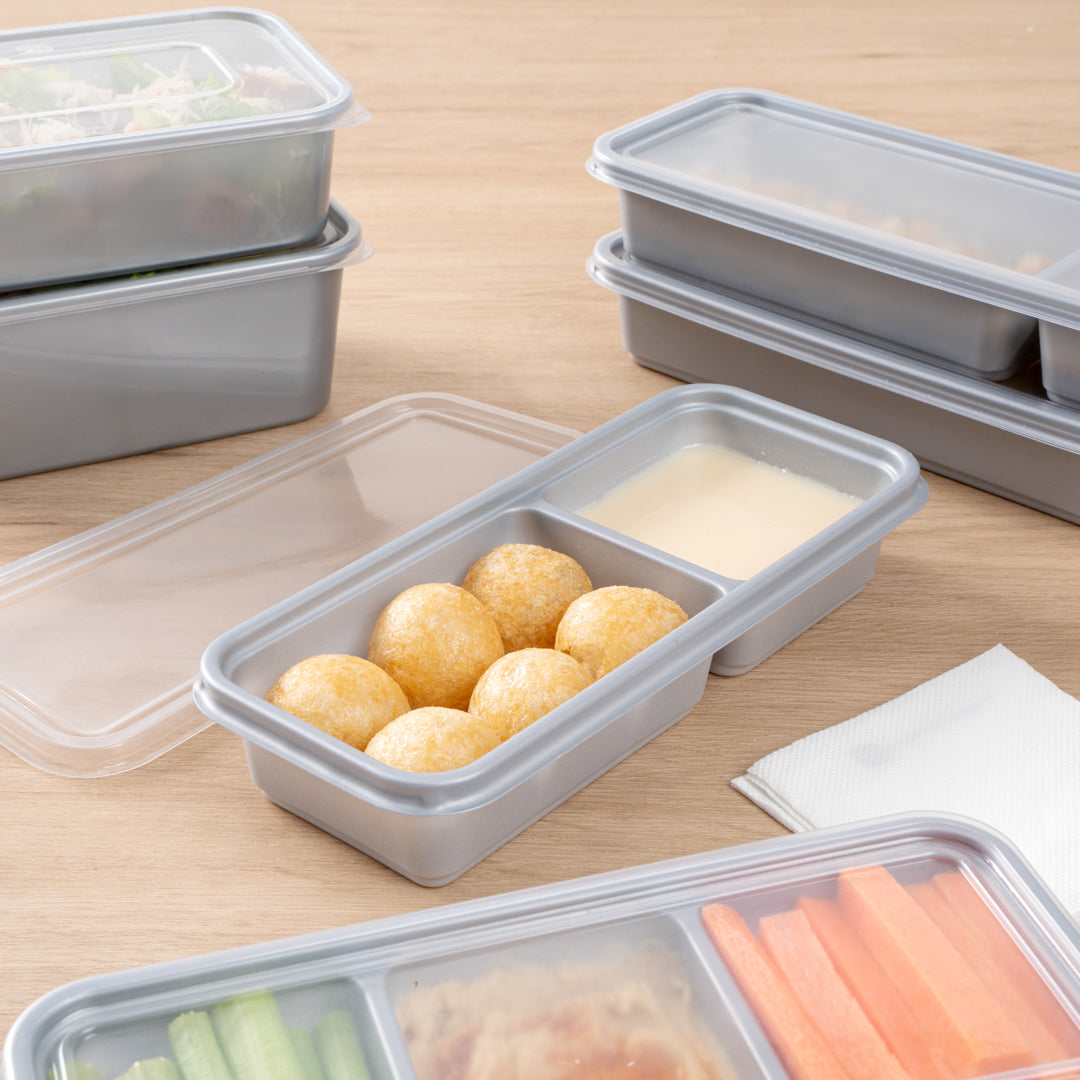 Futura 20 oz Silver Plastic Wide 2-Compartment Catering Container - with Clear Lid, Microwavable - 8 3/4" x 3 3/4" x 1 3/4" - 100 count box