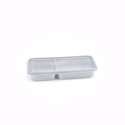 Futura 20 oz Silver Plastic Wide 2-Compartment Catering Container - with Clear Lid, Microwavable - 8 3/4" x 3 3/4" x 1 3/4" - 100 count box