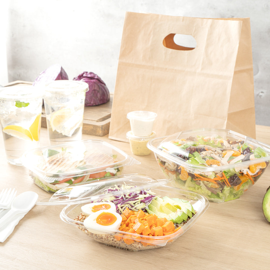 Thermo Tek 25 oz Square Clear Plastic Take Out Salad Bowl - with Lid, Anti-Fog - 7 1/2" x 7 1/2" x 2 3/4" - 100 count box