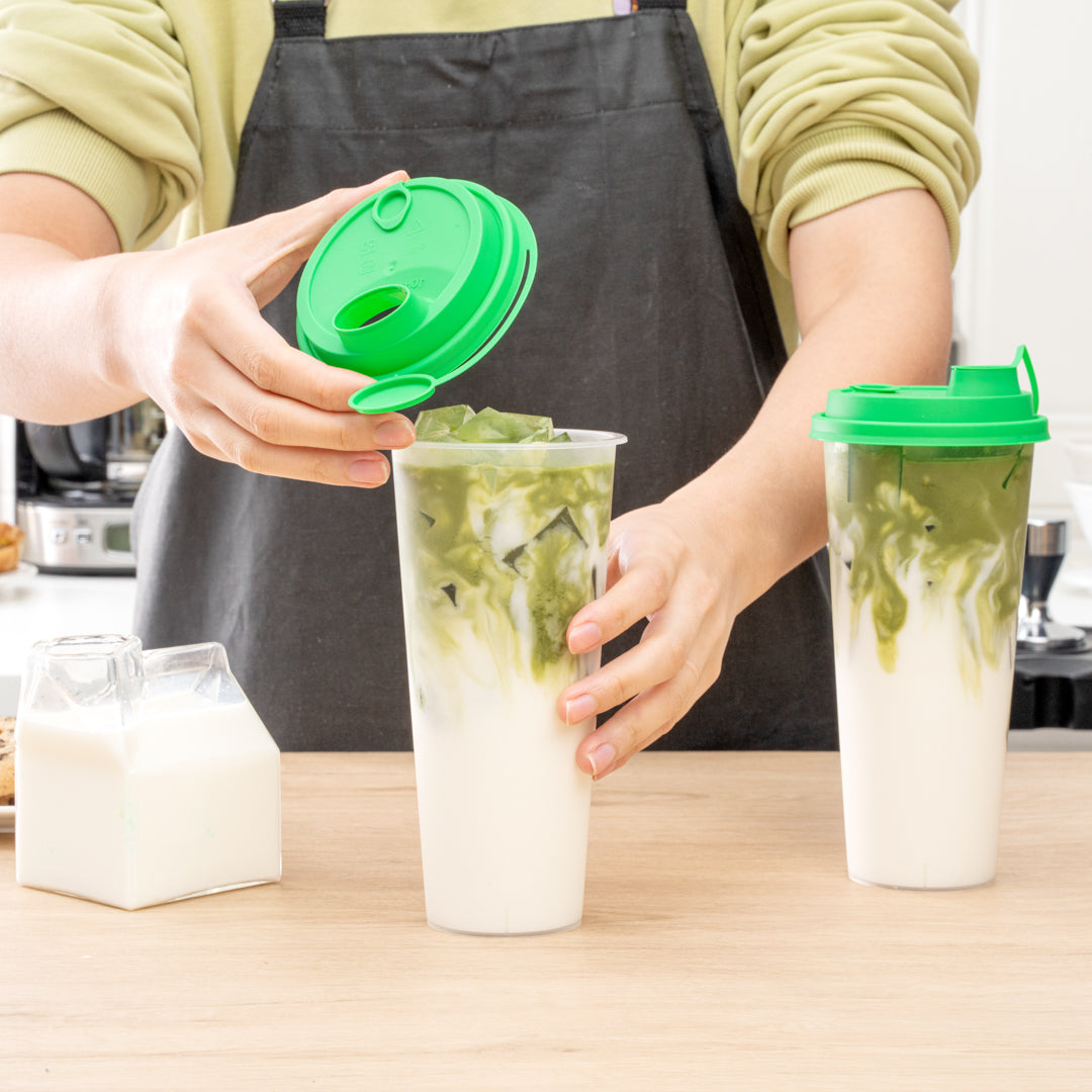 Bev Tek Green Plastic 2-in-1 Straw or Sippy Cup Lid - with Two Plugs, Fits 12, 16 and 24 oz - 25 count box