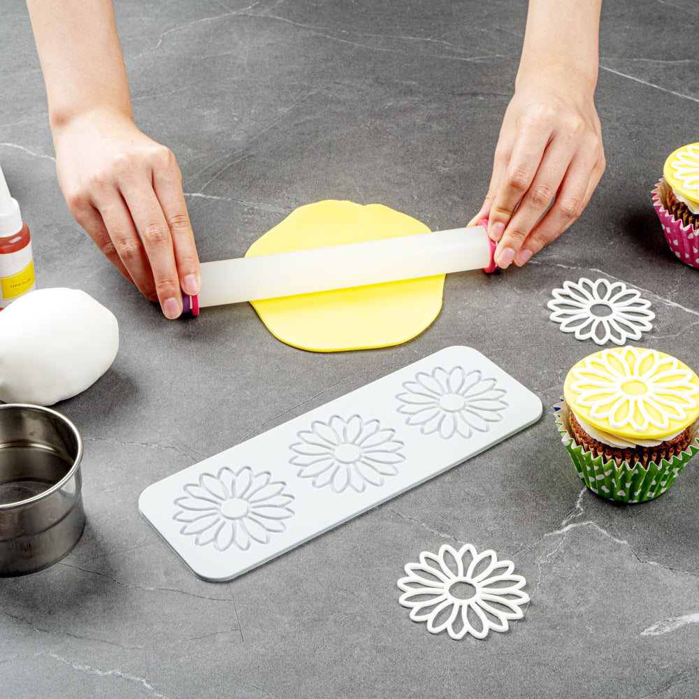 Pastry Tek Gray Silicone Flower Fondant Impression Mat - 1 count box