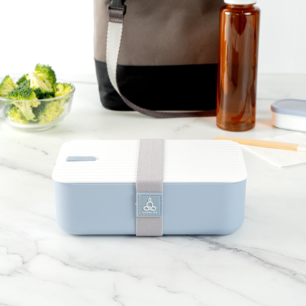 Bento Tek 34 oz Blue Buddha Box Lunch Container - with White Lid - 7 1/2" x 4 3/4" x 2 1/2" - 1 count box