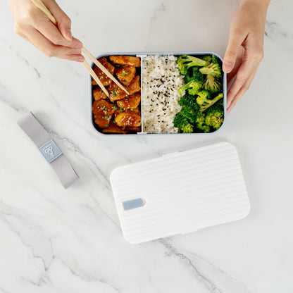 Bento Tek 34 oz Blue Buddha Box Lunch Container - with White Lid - 7 1/2" x 4 3/4" x 2 1/2" - 1 count box