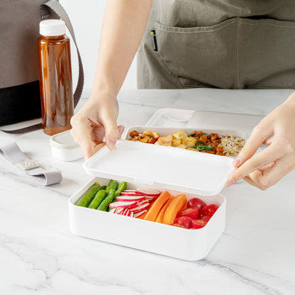 Bento Tek 41 oz Gray and White Buddha Box All-in-One Lunch Box - with Utensils, Sauce Cup - 7 1/4" x 4 1/4" x 4" - 1 count box