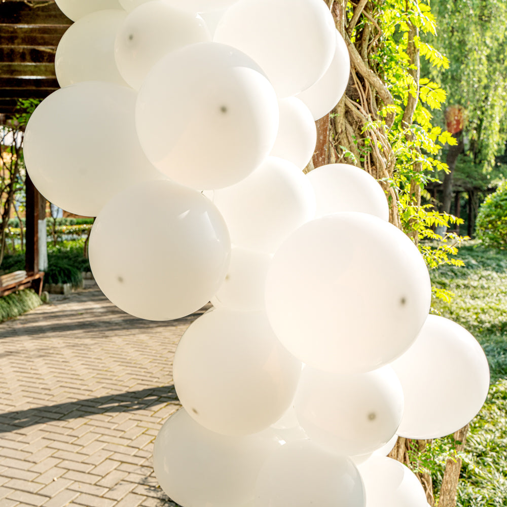 Balloonify White Balloon Arch / Garland Kit - 105 Pieces - 1 count box