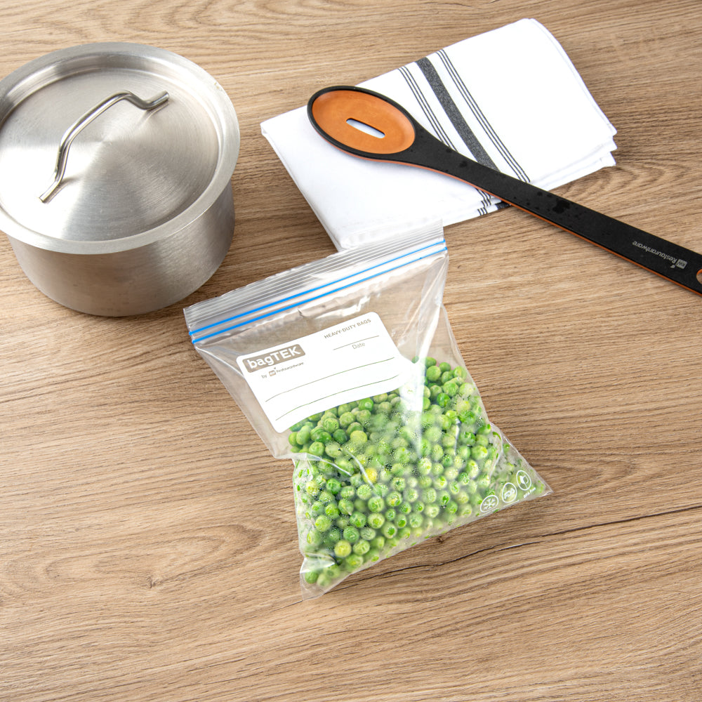 Bag Tek 1 qt Clear Plastic Freezer Bag - Double Zipper, Write-On Label, BPA-Free - 7 1/2" x 7" - 1000 count box