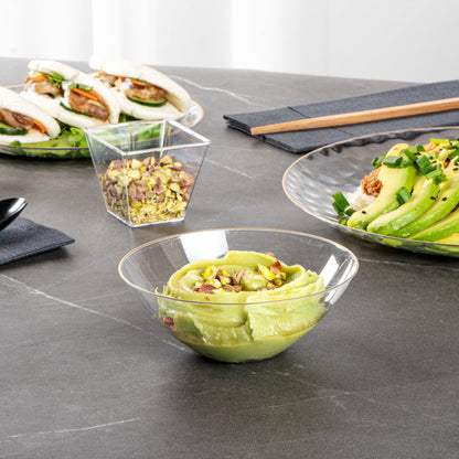 Moderna 6 oz Round Clear Plastic Gold-Rimmed Bowl - 4 3/4" x 4 3/4" x 1 3/4" - 100 count box