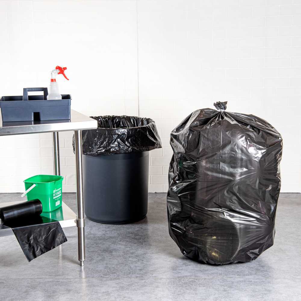 RW Clean 55 gal Black Plastic Trash Can Liner - Light-Duty, 1 mil - 100 count box