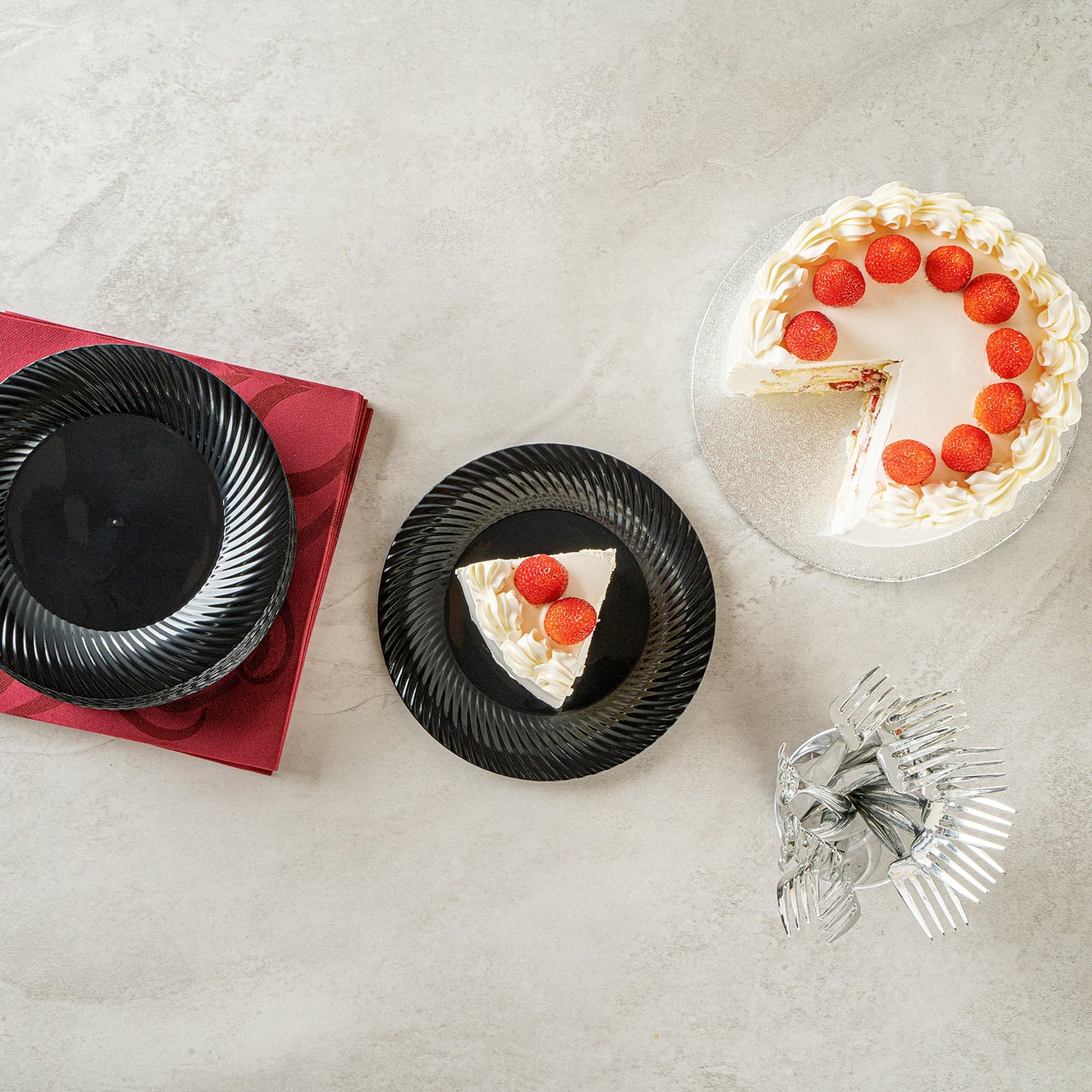 Moderna Round Black Plastic Wave Plate - 7" x 7" x 1/2" - 200 count box