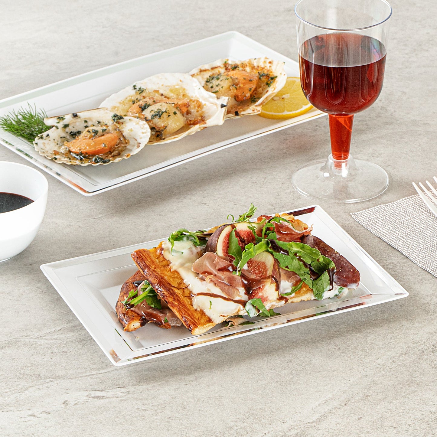Moderna Rectangle White Plastic Silver-Rimmed Plate - 7 1/2" x 5 1/4" x 1/2" - 10 count box