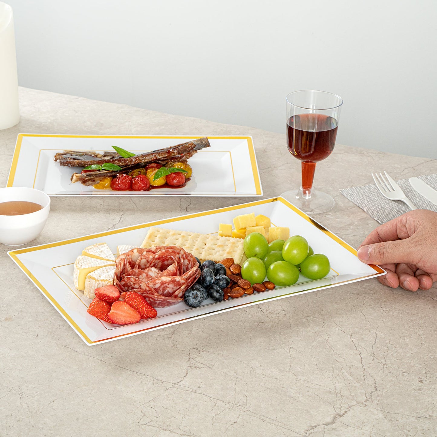 Moderna Rectangle White Plastic Gold-Rimmed Plate - 12 3/4" x 8 1/4" x 3/4" - 10 count box