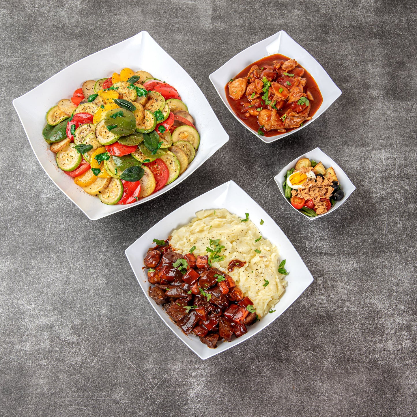 Moderna 64 oz Square White Plastic Serving Bowl - 9 3/4" x 9 3/4" x 3" - 100 count box