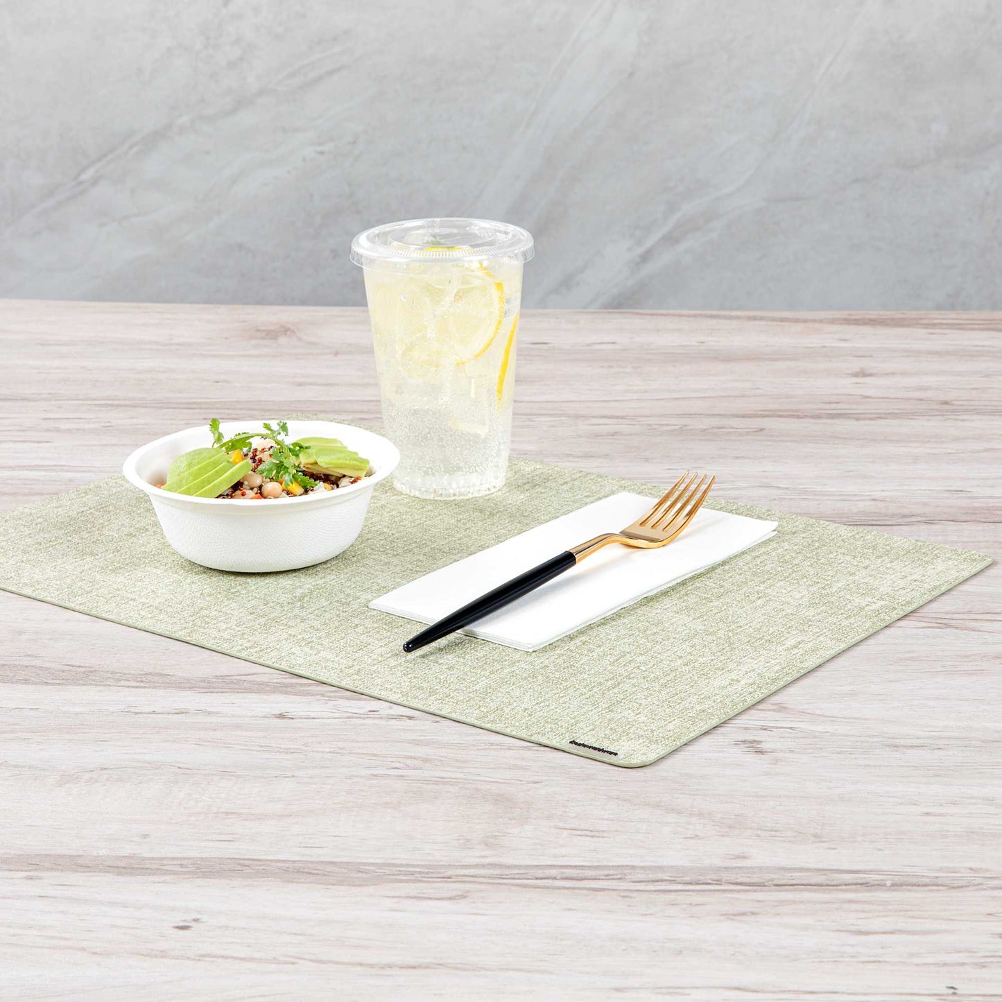 Moderna Gold Plastic Fork - with Black Handle - 7 1/2" - 500 count box