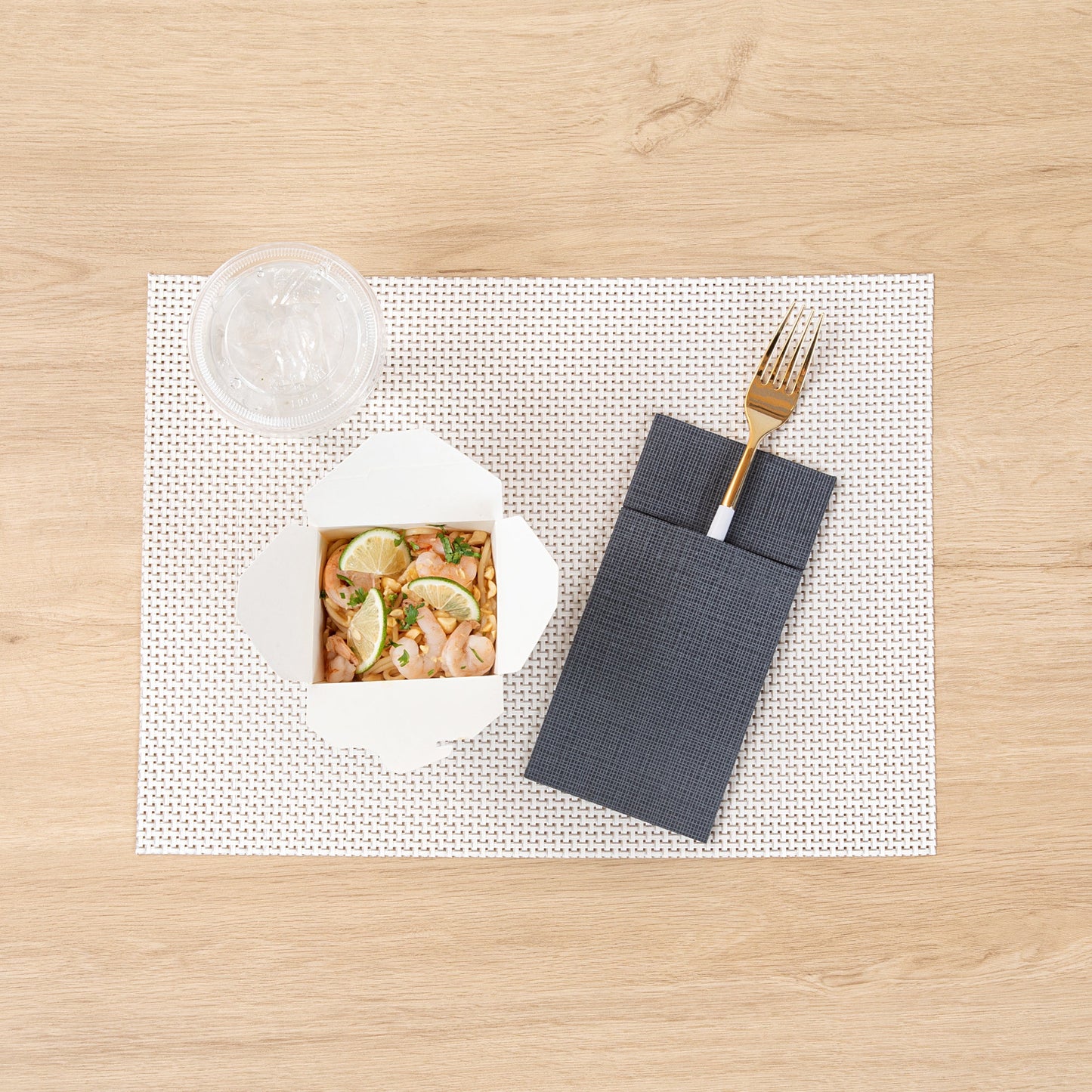 Moderna Gold Plastic Fork - with White Handle - 7 1/2" - 50 count box