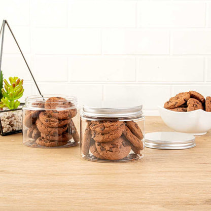 Chef 101 16 oz Round Clear Plastic Candy and Snack Jar - with Silver Aluminum Lid - 3 3/4" x 3 3/4" x 3" - 100 count box
