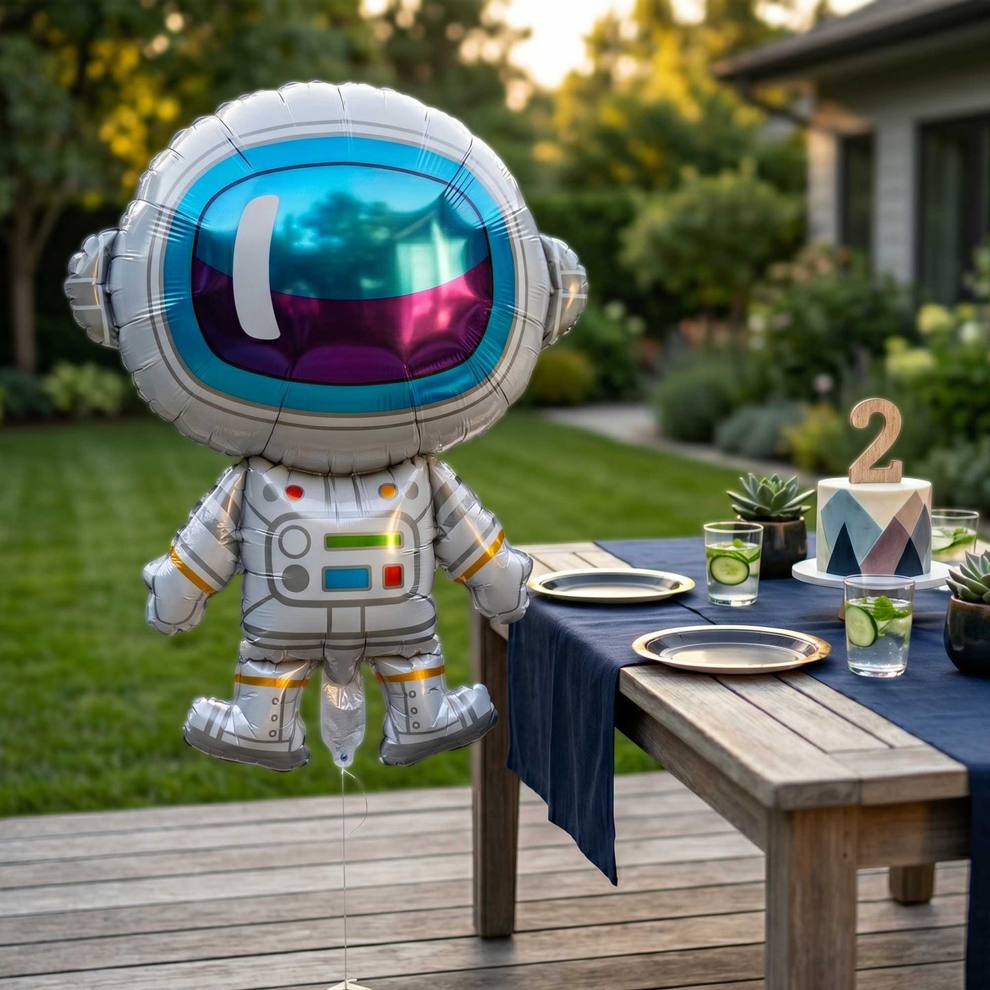 Balloonify Mylar Astronaut Balloon - 30 1/4" x 23" - 100 count box