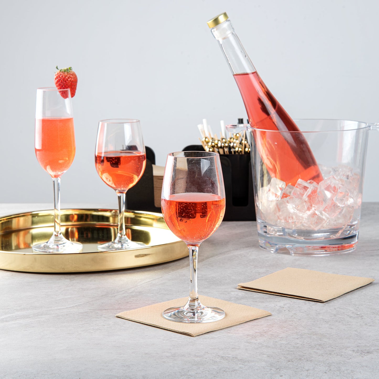 Bev Tek 9 oz Polycarbonate Wine Glass - 2 3/4" x 2 3/4" x 7" - 6 count box