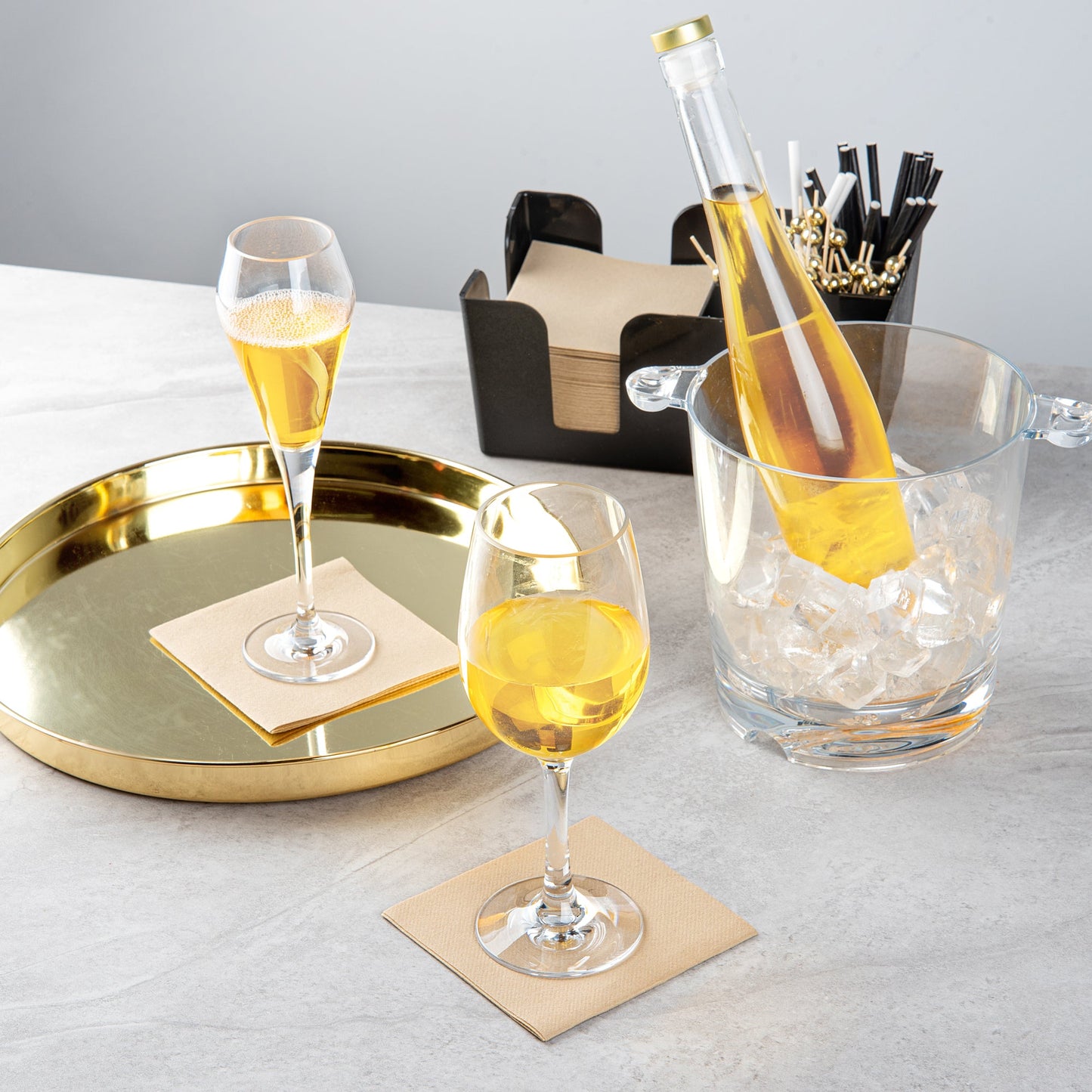 Bev Tek 14 oz Polycarbonate Wine Glass - 3 1/4" x 3 1/4" x 8 1/2" - 6 count box