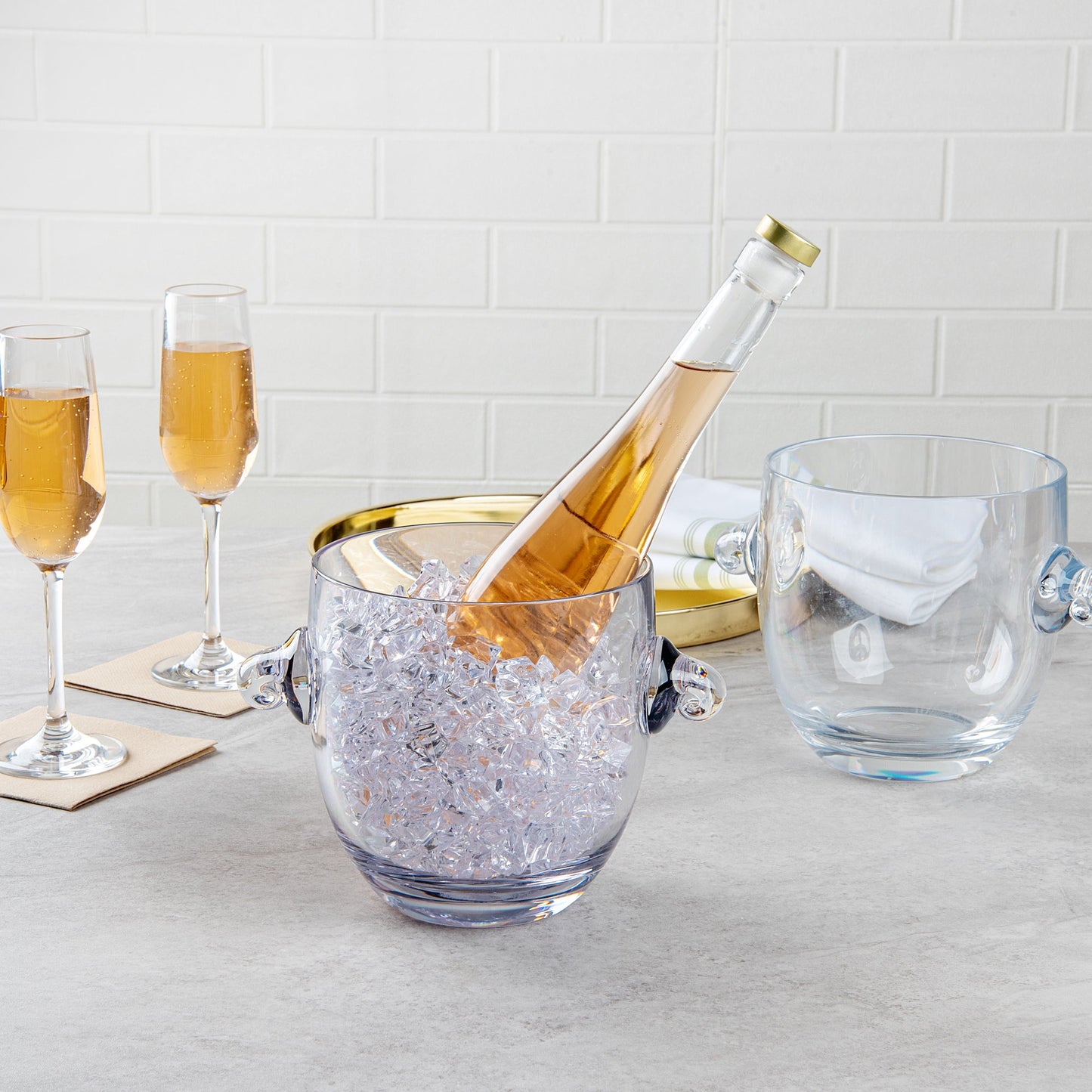 Bar Lux 2.1 qt Clear Plastic Ice / Champagne Bucket - 8 3/4" x 6 1/2" x 6 1/4" - 12 count box