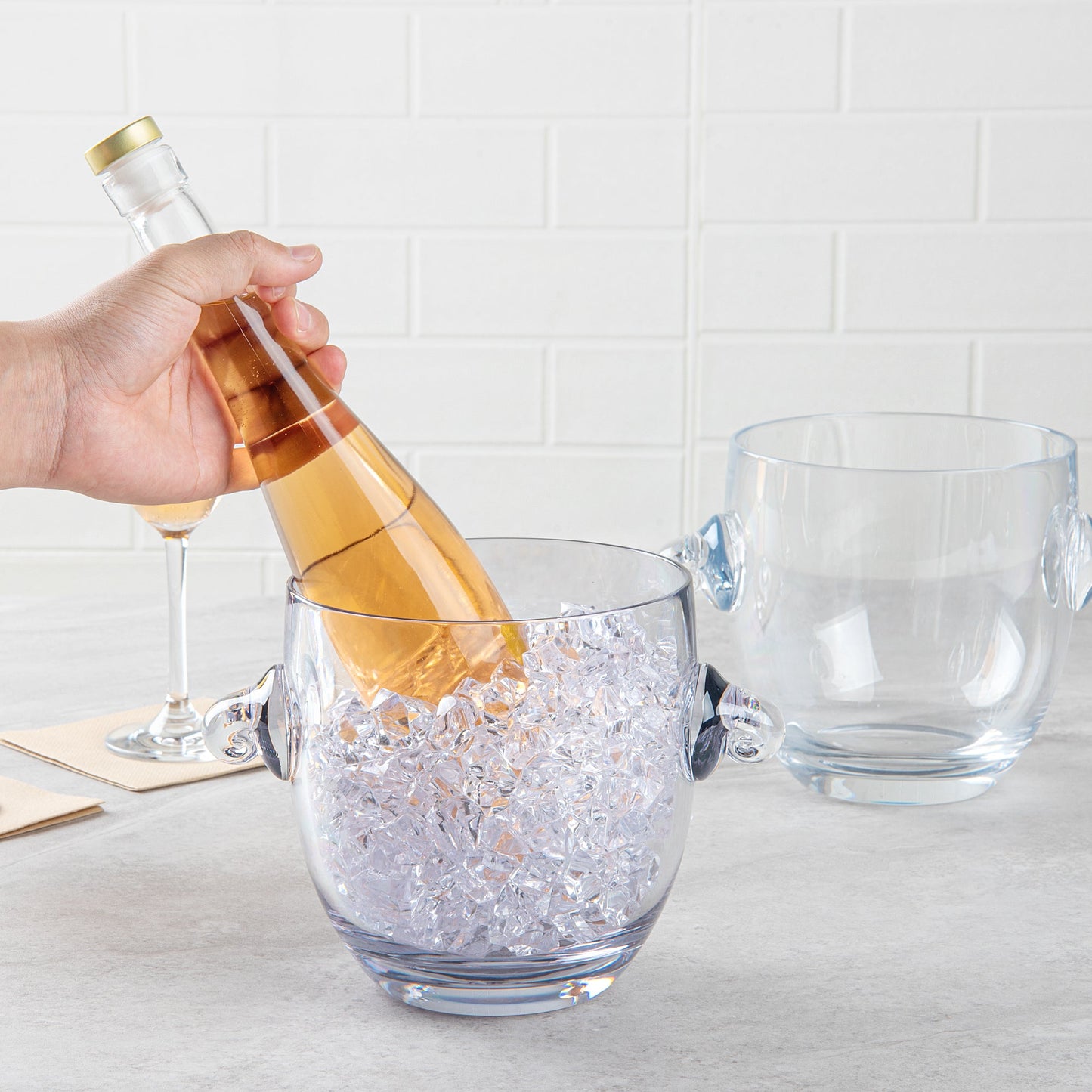Bar Lux 2.1 qt Clear Plastic Ice / Champagne Bucket - 8 3/4" x 6 1/2" x 6 1/4" - 12 count box