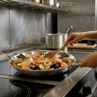 Met Lux Round Stainless Steel Paella Pan - Induction Ready - 13 1/2" x 10" x 1 1/2" - 1 count box