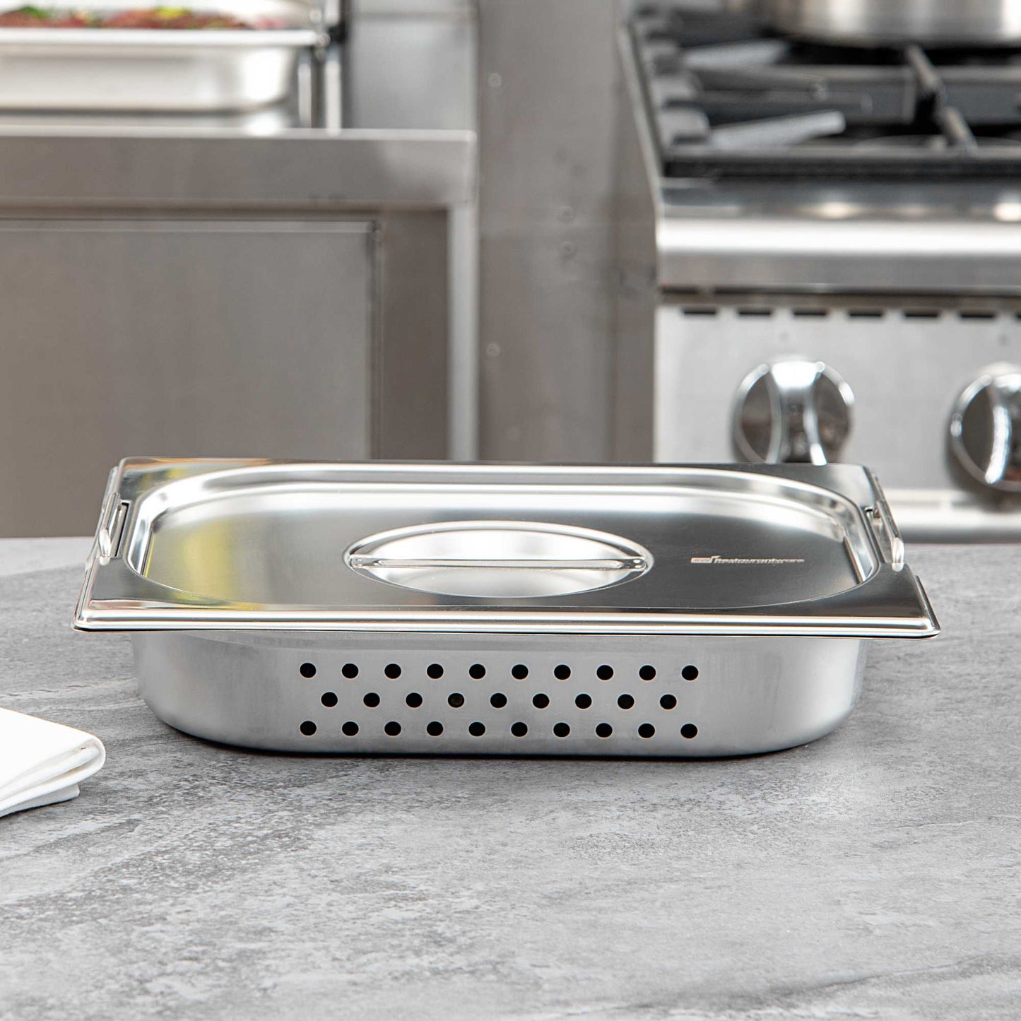 Met Lux Rectangle Stainless Steel Lid - Fits 1/2 Size Steam Table Pan - 1 count box