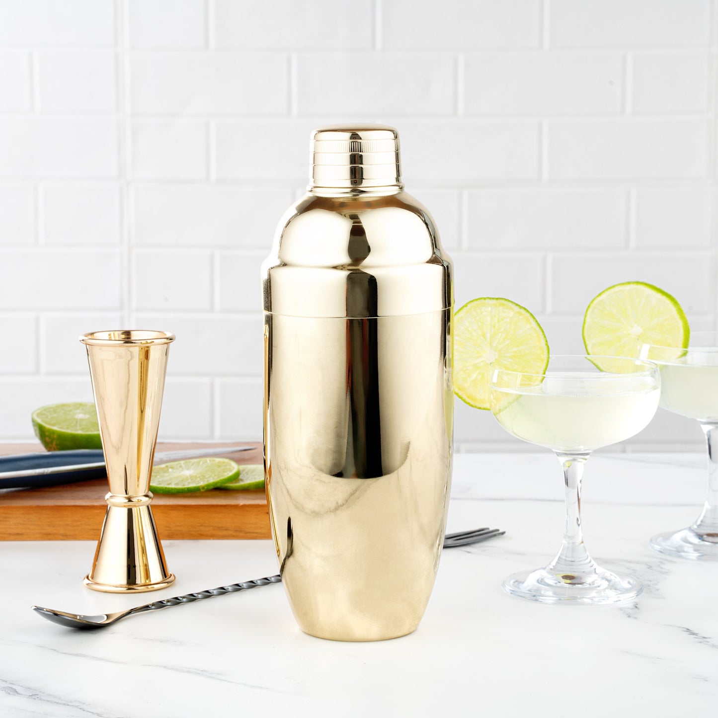 Bar Lux 24 oz Gold-Plated Stainless Steel Cobbler Shaker - 1 count box