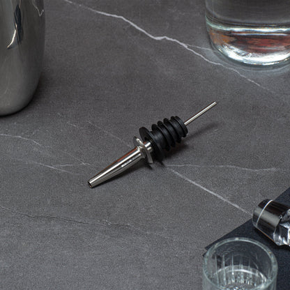 Bar Lux Stainless Steel Speed Pourer - 4 1/4" x 1 1/4" x 1 1/4" - 4 count box
