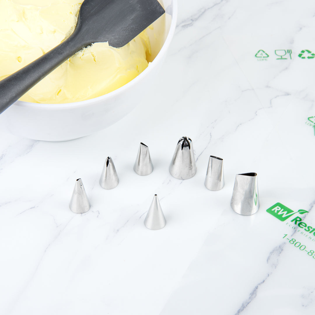 Pastry Tek Stainless Steel #2 Round Piping Tip - 3/4" x 3/4" x 1 1/4" - 1 count box