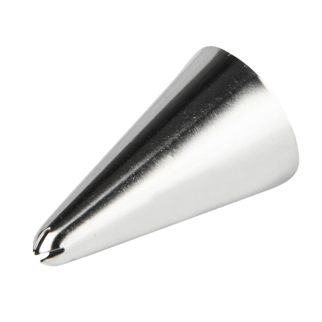 Pastry Tek Stainless Steel #24 Closed Star Piping Tip - 3/4" x 3/4" x 1" - 1 count box