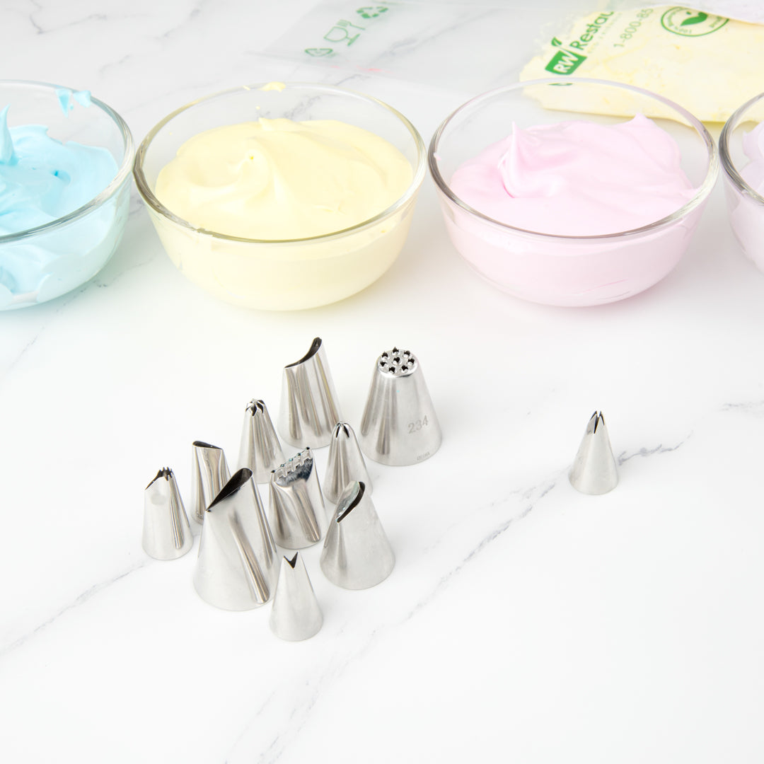 Pastry Tek Stainless Steel #74 Leaf Piping Tip - 3/4" x 3/4" x 1 1/4" - 1 count box
