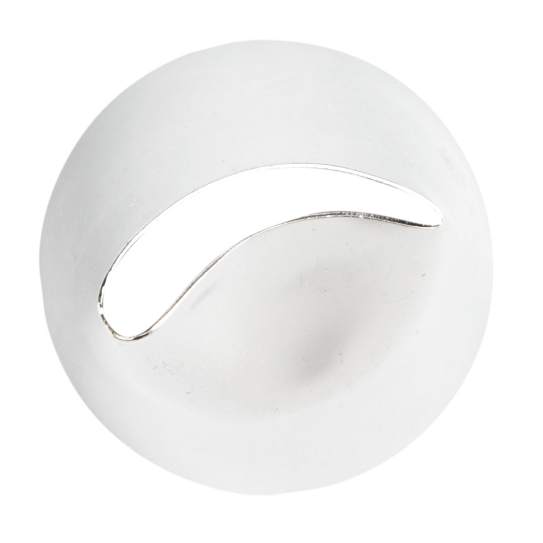 Pastry Tek Stainless Steel #123 Petal Piping Tip - 1" x 1" x 1 1/2" - 1 count box