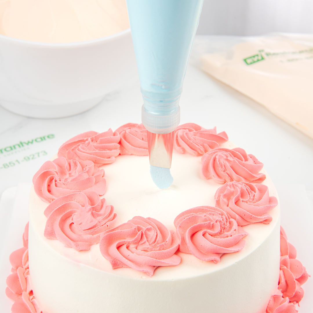 Pastry Tek Stainless Steel #150 Carnation Petal Piping Tip - 3/4" x 3/4" x 1 1/4" - 1 count box