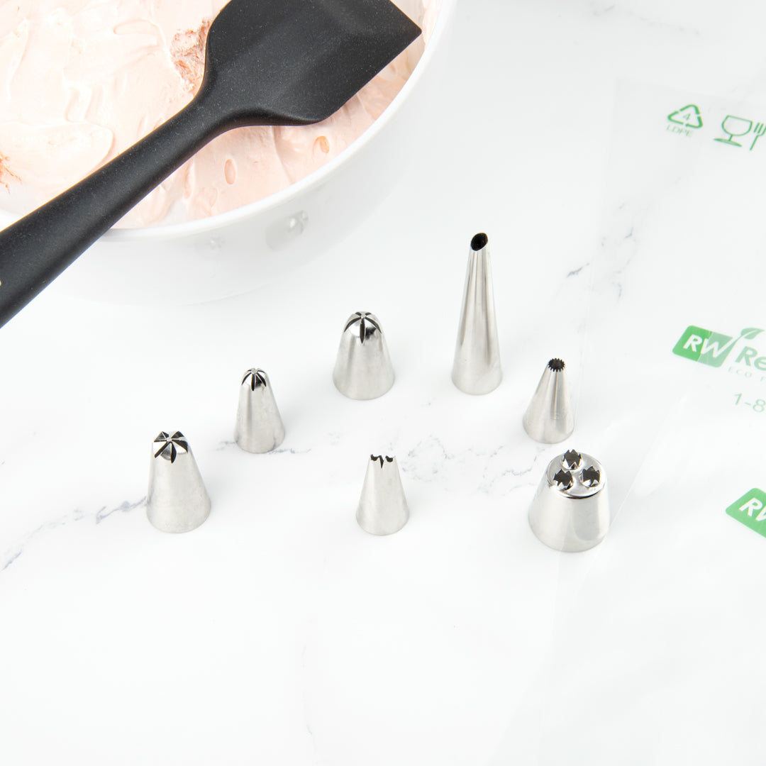 Pastry Tek Stainless Steel #340 Ruffle Piping Tip - 3/4" x 3/4" x 1 1/4" - 1 count box