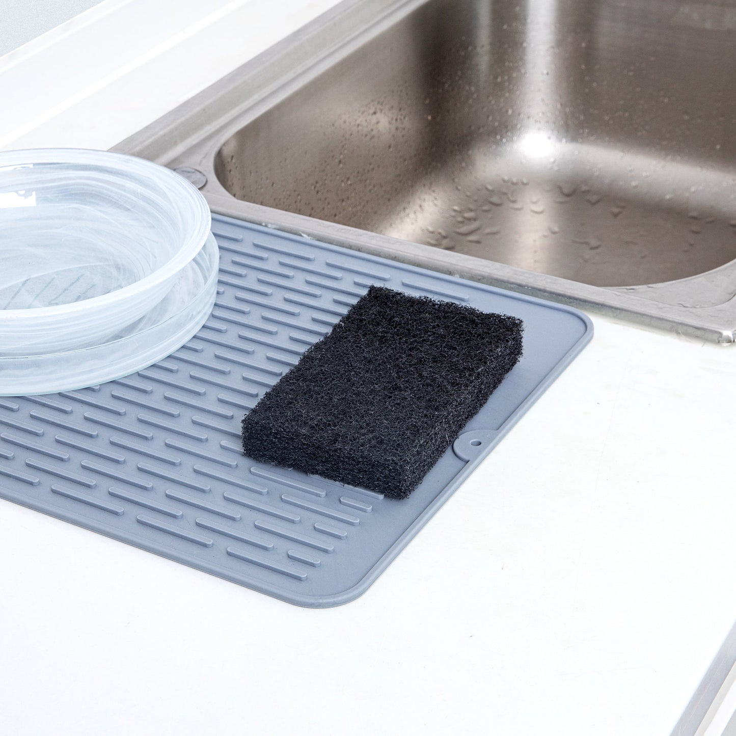 RW Clean Black Heavy-Duty Scouring Pad - Multi-Purpose - 6" x 3 1/2" x 1" - 10 count box