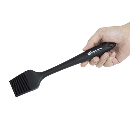 Chef 101 Black Silicone Pastry and Basting Brush - 10 1/4" x 1 3/4" x 3/4" - 1 count box