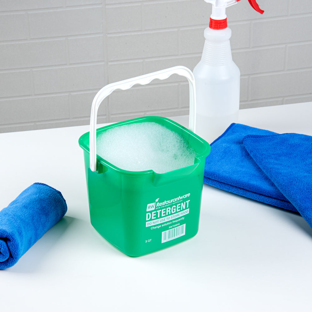 RW Clean 3 Qt Square Green Plastic Cleaning Bucket - with Plastic Handle - 7" x 6 3/4" x 6" - 10 count box