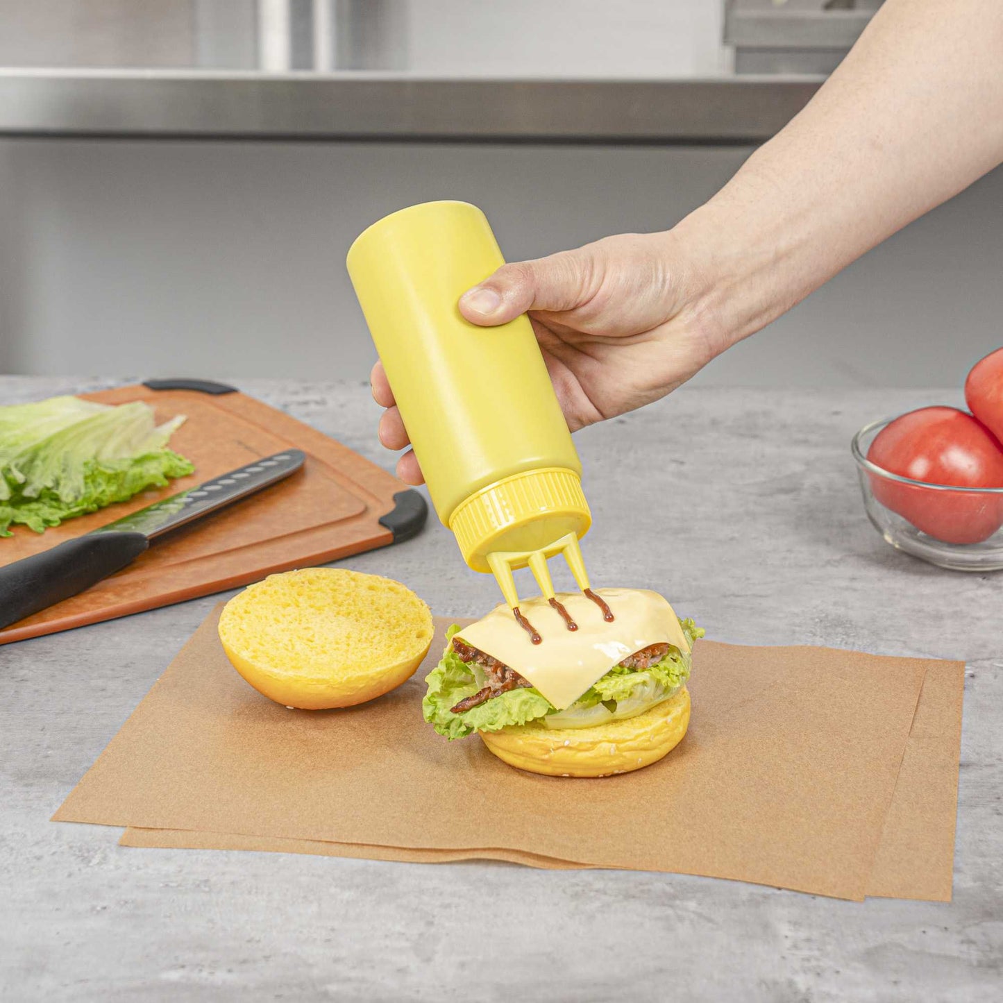 Sauce Tek 16 oz Yellow Plastic Mustard Squeeze Bottle - with Triple Dispersion Tip - 6 count box