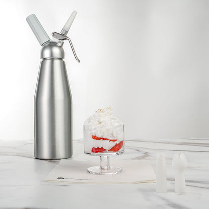 Whip Tek 1L Aluminum Whipped Cream Dispenser - with 3 Plastic Decorator Tips - 1 count box