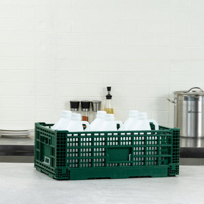 Cater Tek Rectangle Green Plastic 36L Collapsible Milk Crate - Stackable - 23 1/2" x 15 3/4" x 8 1/2" - 1 count box