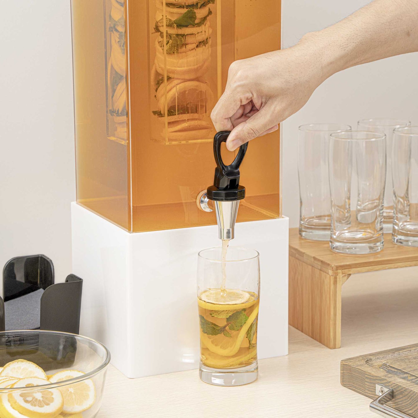 Bev Tek 3 gal Square Clear Acrylic Beverage Dispenser - Infusion Core, White Base - 7 3/4" x 7 3/4" x 25 3/4" - 1 count box