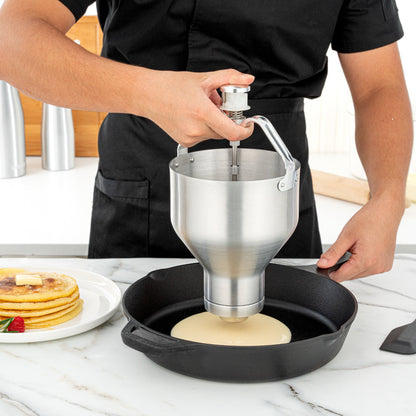 Met Lux Round Aluminum Pancake / Waffle Batter Dispenser - 6 1/2" x 6 1/2" x 13" - 1 count box