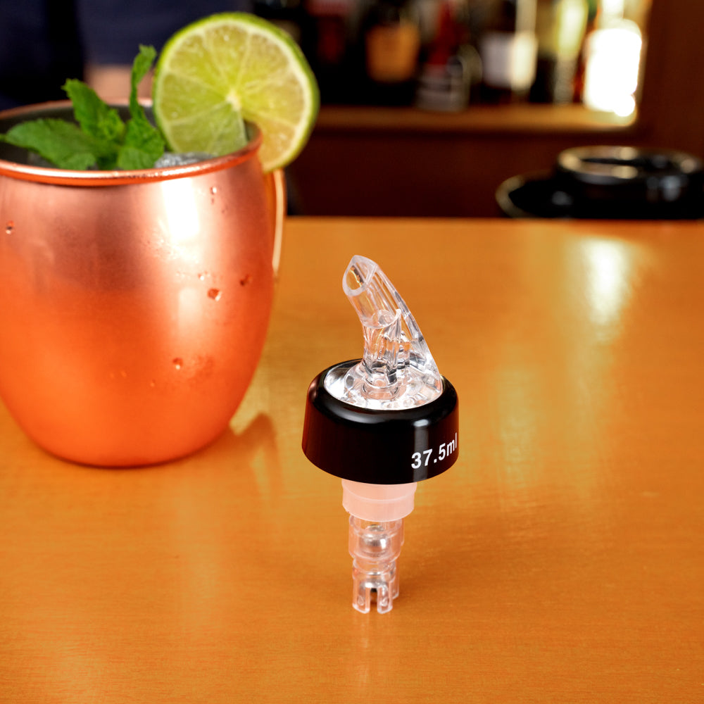 Bar Lux 1 oz Clear Plastic Measured Liquor Pourer - with Collar - 1 1/2" x 1 1/2" x 3 3/4" - 10 count box