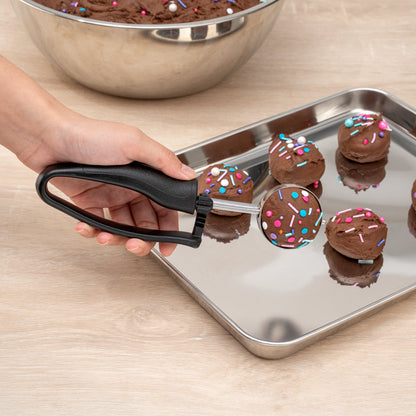 Comfy Grip 1.1 oz Stainless Steel #30 Portion Scoop - with Black Ambidextrous Handle - 1 count box