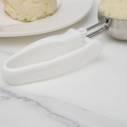 Comfy Grip 4.66 oz Stainless Steel #6 Portion Scoop - with White Ambidextrous Handle - 1 count box