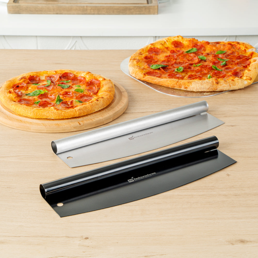 Met Lux Black Stainless Steel Pizza Cutter / Rocker - with Cover - 13 3/4" x 3 1/2" - 1 count box