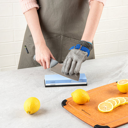 Life Protector Fiber / Stainless Steel Mesh Small Cut-Resistant Glove - Level 9, Food Safe - 8 3/4" x 4" - 1 count box