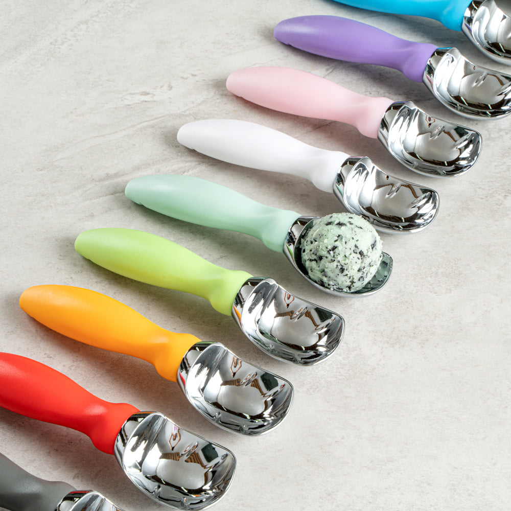 Comfy Grip Teal Metal Ice Cream Scoop - 7 3/4" x 2" x 1 3/4" - 1 count box